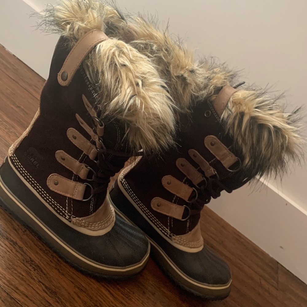 Sorel Joan of Arctic boot